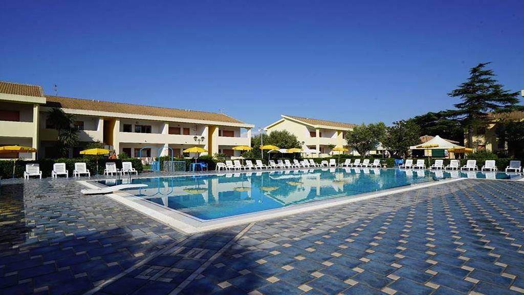 Apulia Hotel סליה מרינה מראה חיצוני תמונה